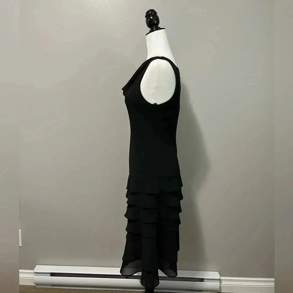 Joseph Ribkoff Midi Pull On Dress Sleeveless Draped V Neck Tiered Ruffl… - Picture 7 of 14